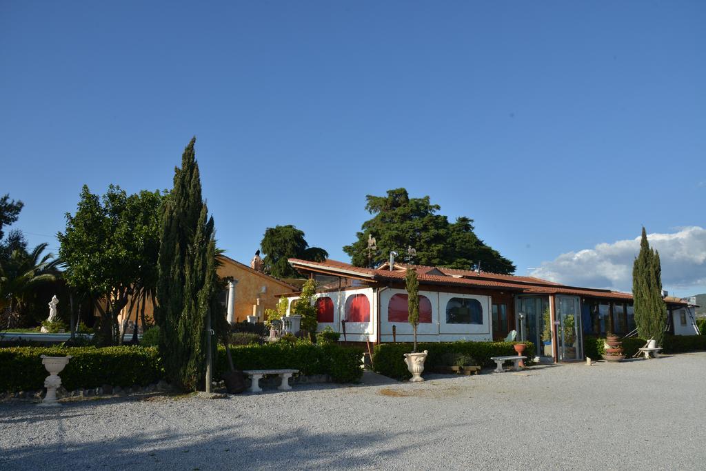 Agriturismo Borgo Dell'Aschetto Marina di Cerveteri المظهر الخارجي الصورة